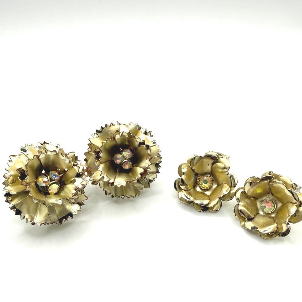 Vintage Floral Clip-On Earring Bundle | Coro Flower + Gold Tone Bloom Earrings